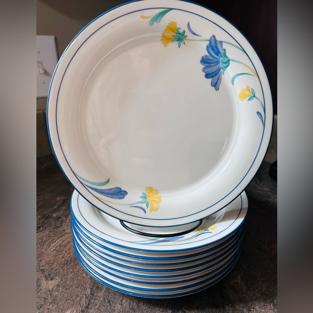 Lenox Buttercup on blue salad Plates